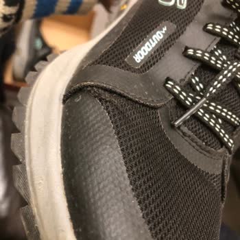 Skechers Ayakkabıda Erken Yıpranma Ve İlgisizlik