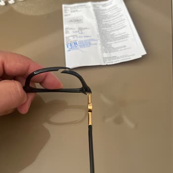 Versage Gözlükte Kalite Sorunu Ve Fer Optik'in Yetersiz Müşteri Hizmeti