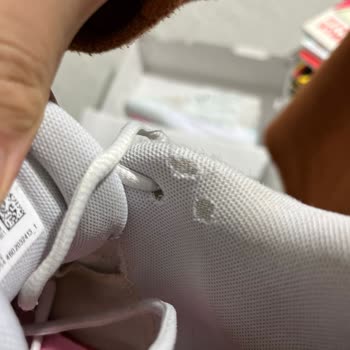 Puma Lamelo 01: Неожиданное повреждение обуви