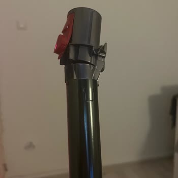 Dyson V12 Süpürge Borusu Dayanıklılık Sorunu