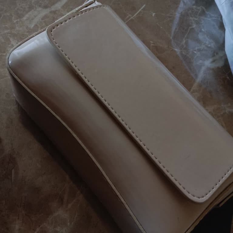 Addax'tan Gelen Çantanın Kulp Sorunu