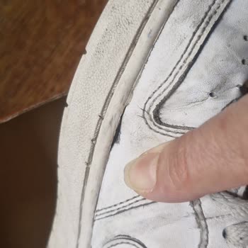 Kalitesiz Ürün Ve İlgisiz Müşteri Hizmeti