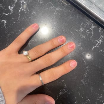 Protez Tırnak Çıkarma Kabusu: Kendi Tırnaklarım Zarar Gördü