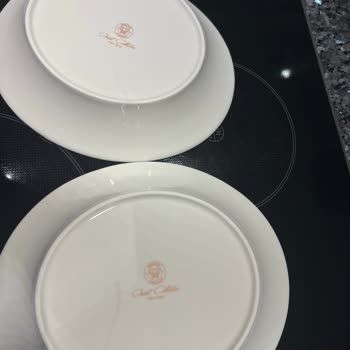 Korkmaz Yemek Takımında Çatlak Sorunu Ve Yetersiz Müşteri Hizmeti