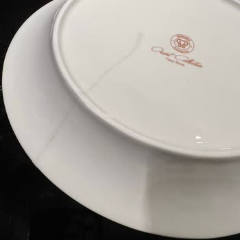 Korkmaz Yemek Takımında Çatlak Sorunu Ve Yetersiz Müşteri Hizmeti