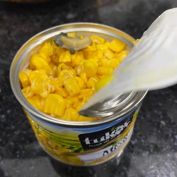 Konserve Mısırda Şok Edici Sürpriz: Tukaş'ın İmajı Zedelendi