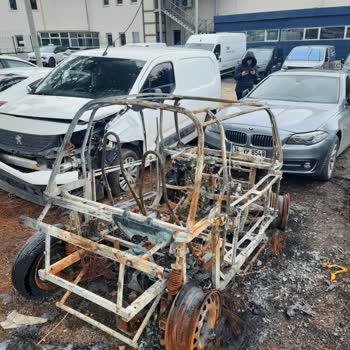 Nazer Otomotiv'de Yanan Araç Ve Belirsiz Tazminat Süreci