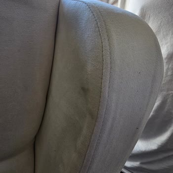 Vivense'den Alınan Baza Takımları Pislik İçinde Geldi