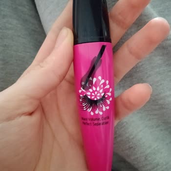 Göz Şişmesi Ve Yanma: Maskara Tehlikesi