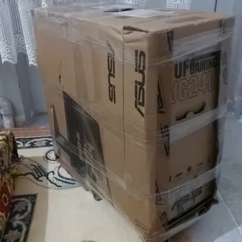 Kargo Teslimatında Umursamazlık Ve Hasarlı Ürün Sorunu