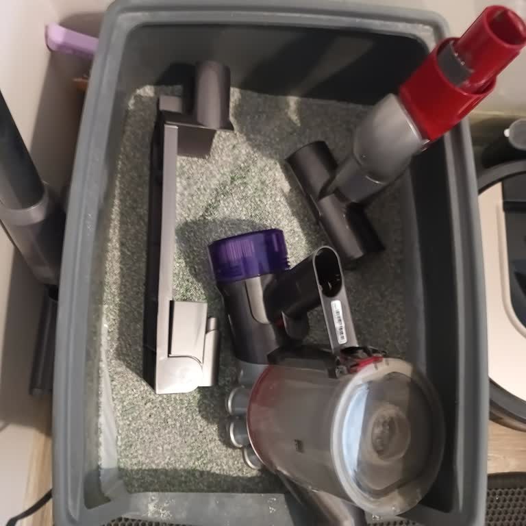 Dyson V8 Süpürge Batarya Sorunu Ve Müşteri Memnuniyetsizliği