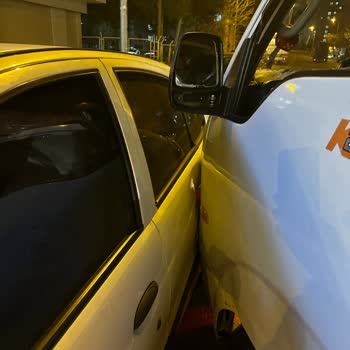 Park Halindeki Araca Çarpma Sonrası Sigorta Sorunu