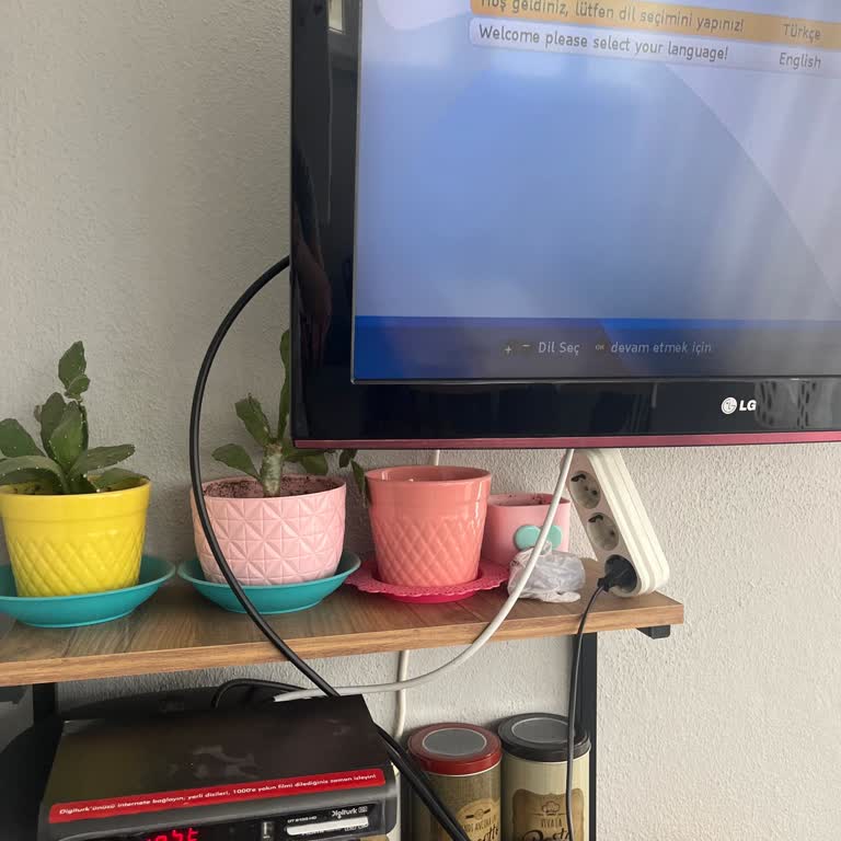 Digiturk Kutusu Çalışmıyor Ve Yüksek Servis Ücreti Talebi