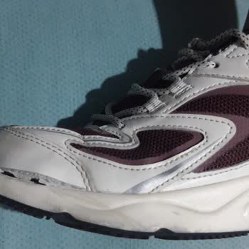 Skechers Ayakkabılarda Yırtılma Sorunu Ve Değişim Reddi