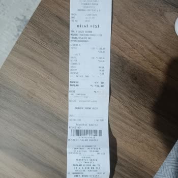 Puma Eşofman Takımında Renk Solması Ve Müşteri Hizmetleri Sorunu