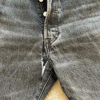 Levis Hosen reißen nach wenigen Monaten und keine Rückgabe möglich