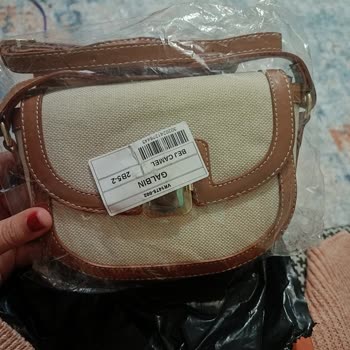 Geciken Ve Yanlış Gelen Çanta Siparişi Sinir Bozdu