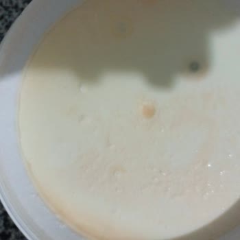 Bozuk Yoğurt Deneyimi: Jelatinsiz Ve Küflü Ürün Şoku