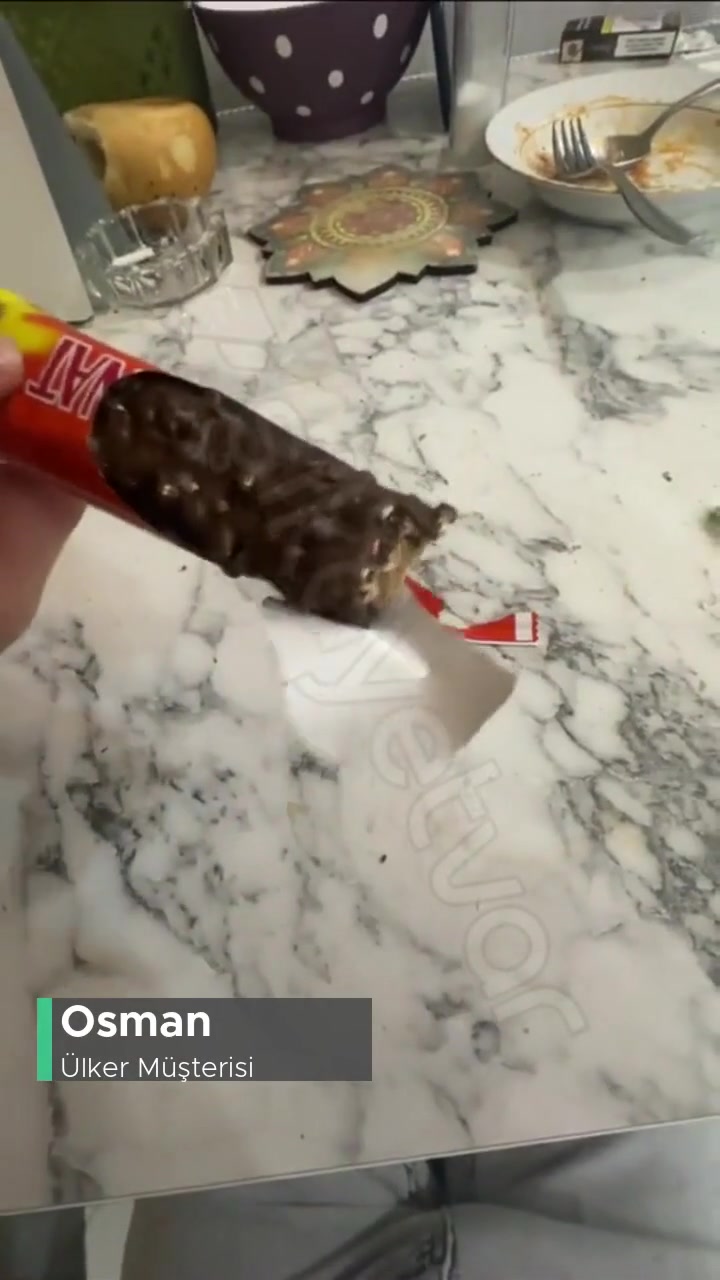 Ülker Çokonat Aldım Isırılmış Çıktı Paketinden! videonun kapak resmi