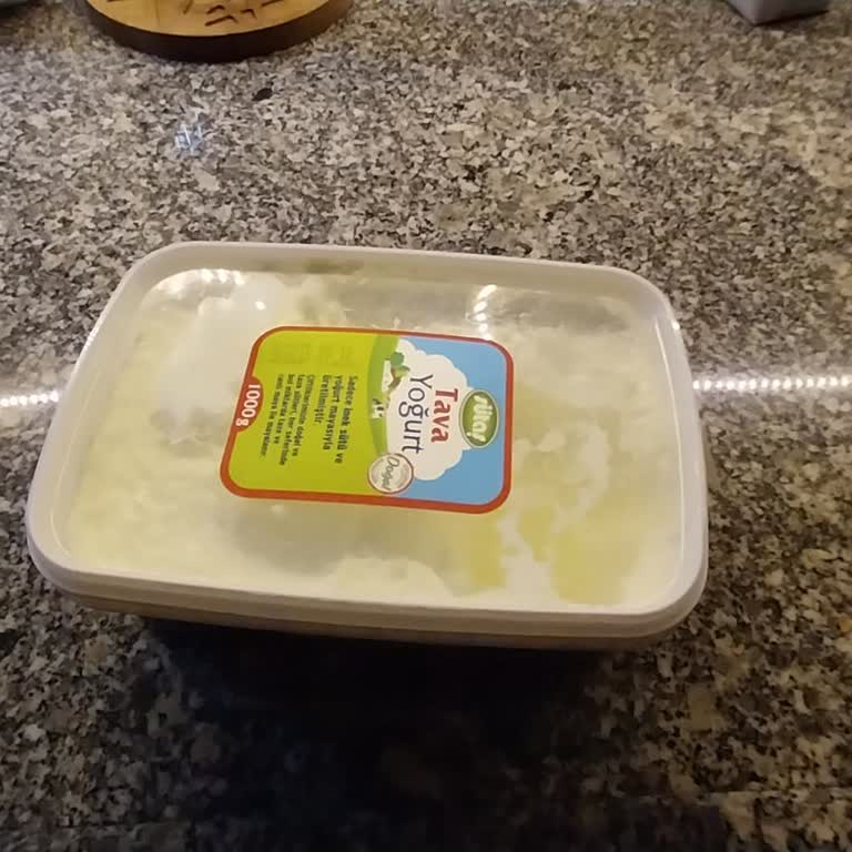 Tarihi Geçmiş Ürünle Zehirlenme Tehlikesi