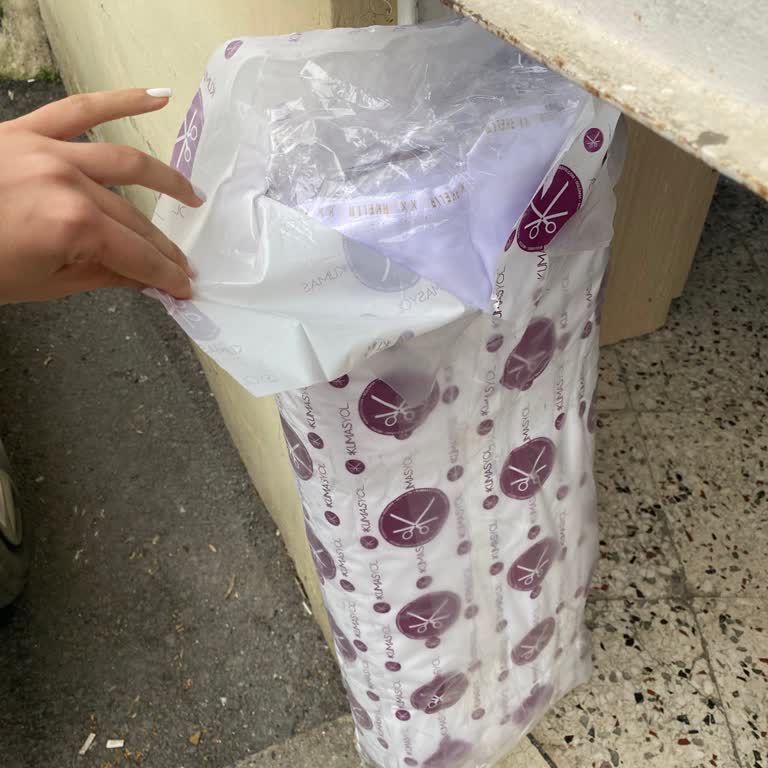 Kumasyol.com İade Etmek İstediğimde De Kabul Etmeyeceklerini Söylediler