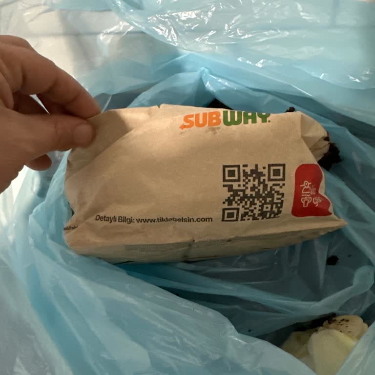Buz Gibi Gelen Sipariş Ve Uzun Bekleyiş