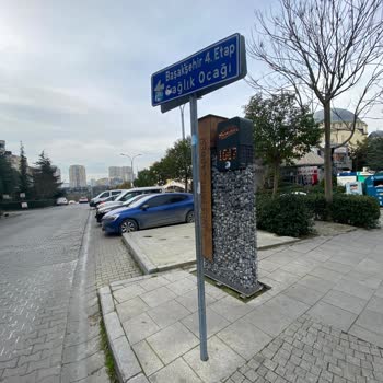Başakşehir'deki Tehlikeli Yapı: Saat Kuleleri Risk Saçıyor