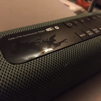 Grundig Hoparlörün Kaplaması Soyuldu