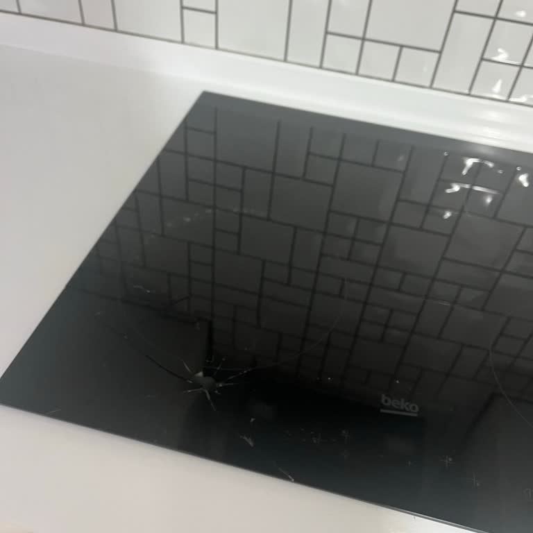 Beko Elektrikli Ocak Patladı, Mağduriyetimiz Giderilmiyor