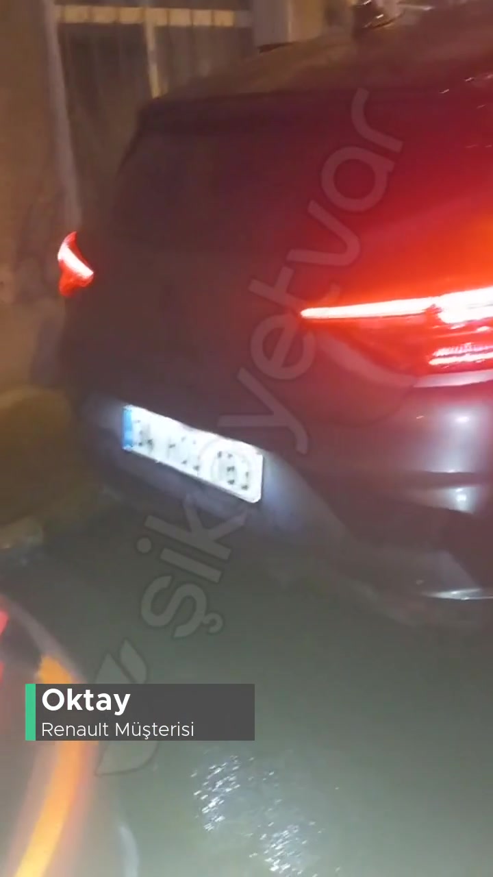 Renault Clio Araç İçi Su Alması! videonun kapak resmi