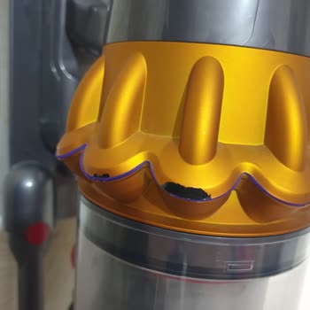 Dyson Süpürge Boya Problemi Ve Müşteri Hizmetleri Sorunu