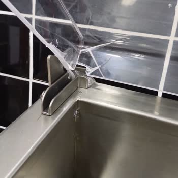 Kırık Pleksi Kapak Ve Yüksek Değişim Bedeli Sorunu