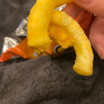 Taze Olmayan Cipsler: Çocuklarımızın Sağlığı Tehlikede