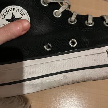 Converse Ayakkabının Erken Yıpranması