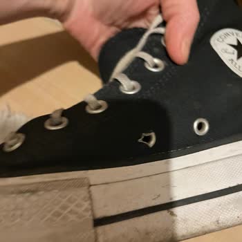 Converse Ayakkabının Erken Yıpranması