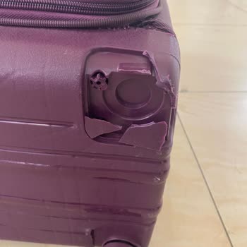 Pegasus Uçuşunda Valiz Hasarı Ve Personel İlgisizliği