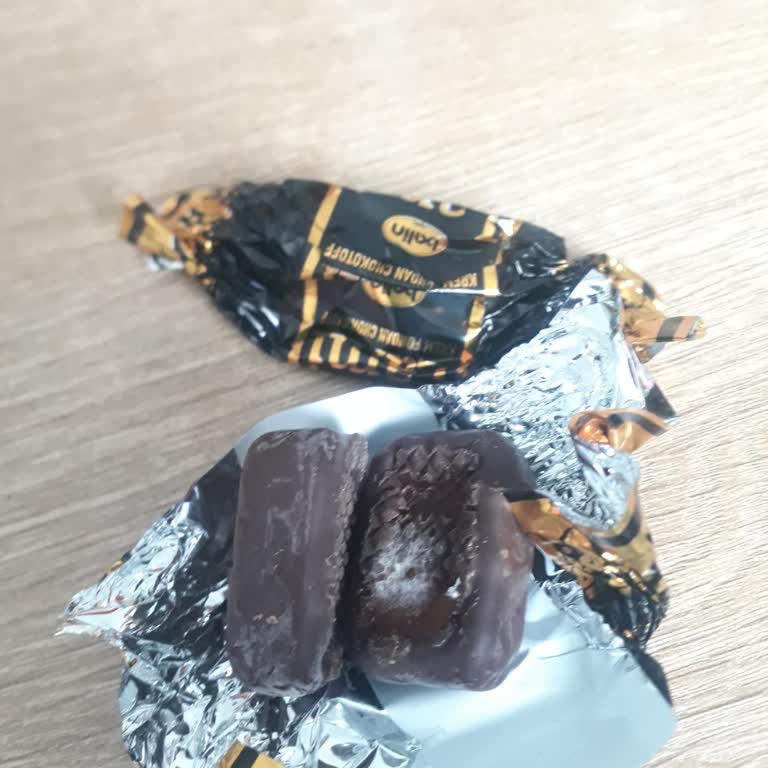 Küflü Çikolatalı Şeker: Sağlık Tehlikesi