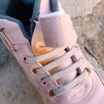 Lumberjack Çocuk Ayakkabısında Pas Sorunu: Sağlık Ve Kalite Endişesi