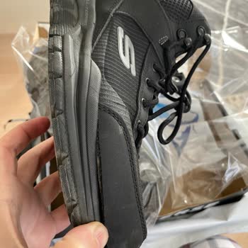 Manta Outdoor'dan Aldığım Skechers Bot Yırtıldı, Problemim Çözülmüyor!
