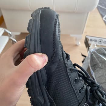 Manta Outdoor'dan Aldığım Skechers Bot Yırtıldı, Problemim Çözülmüyor!