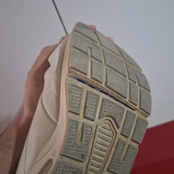 Skechers Ayakkabıda Kalite Düşüşü Ve Garanti Sorunu