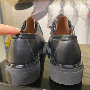 Üretim Hatalı Ayakkabı Ve Giderilmeyen Sorun