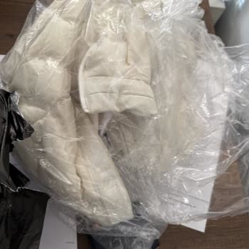 Lacoste Mont Alışverişinde Ozensizlik Ve Geç Teslimat