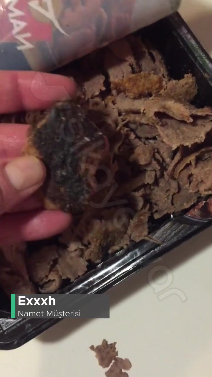 Namet Pişmiş Döner, Kömürleşmiş Et Parçaları Satıyor videonun kapak resmi