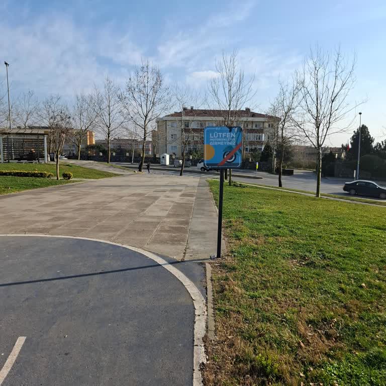 Trendyol GO Kuryelerinin Park İhlali: Çocukların Güvenliği Tehlikede