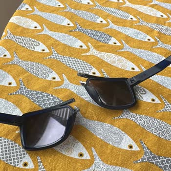 Oakley gafas de sol, producto frágil, solicito reembolso
