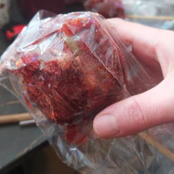 Kırık Ürünler Ve Saygısız Müşteri Hizmetleri Deneyimi