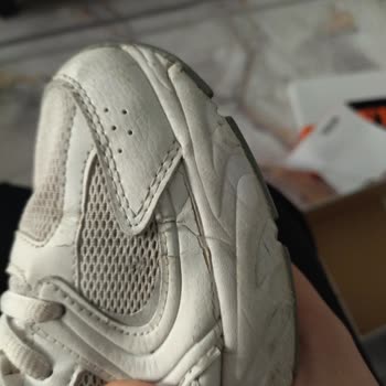 FLO Mağazasının Yanıltıcı İade Politikası