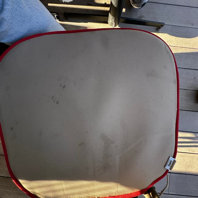 Pidem'de Hijyen Sorunu: Oturma Alanları Temizlenmiyor