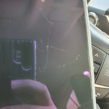 Telefon Ekranı Değişiminde Büyük Hayal Kırıklığı